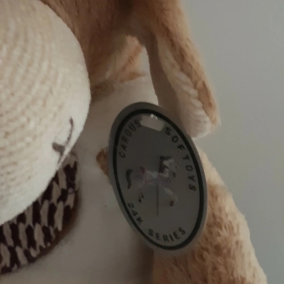 1986 Carousel Softoys Cow Plush 24 K, beige and White 14inches tall - Picture 4 of 6